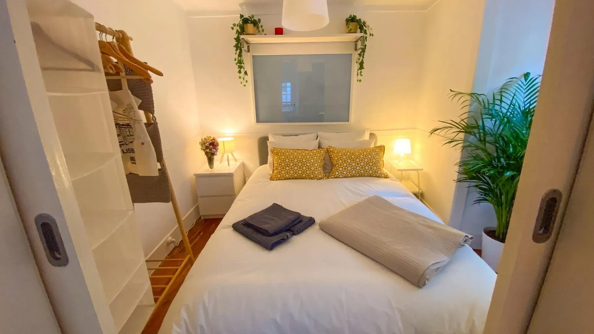 Charming Bairro Alto 2-Bedroom Escape Lisbon Apartment