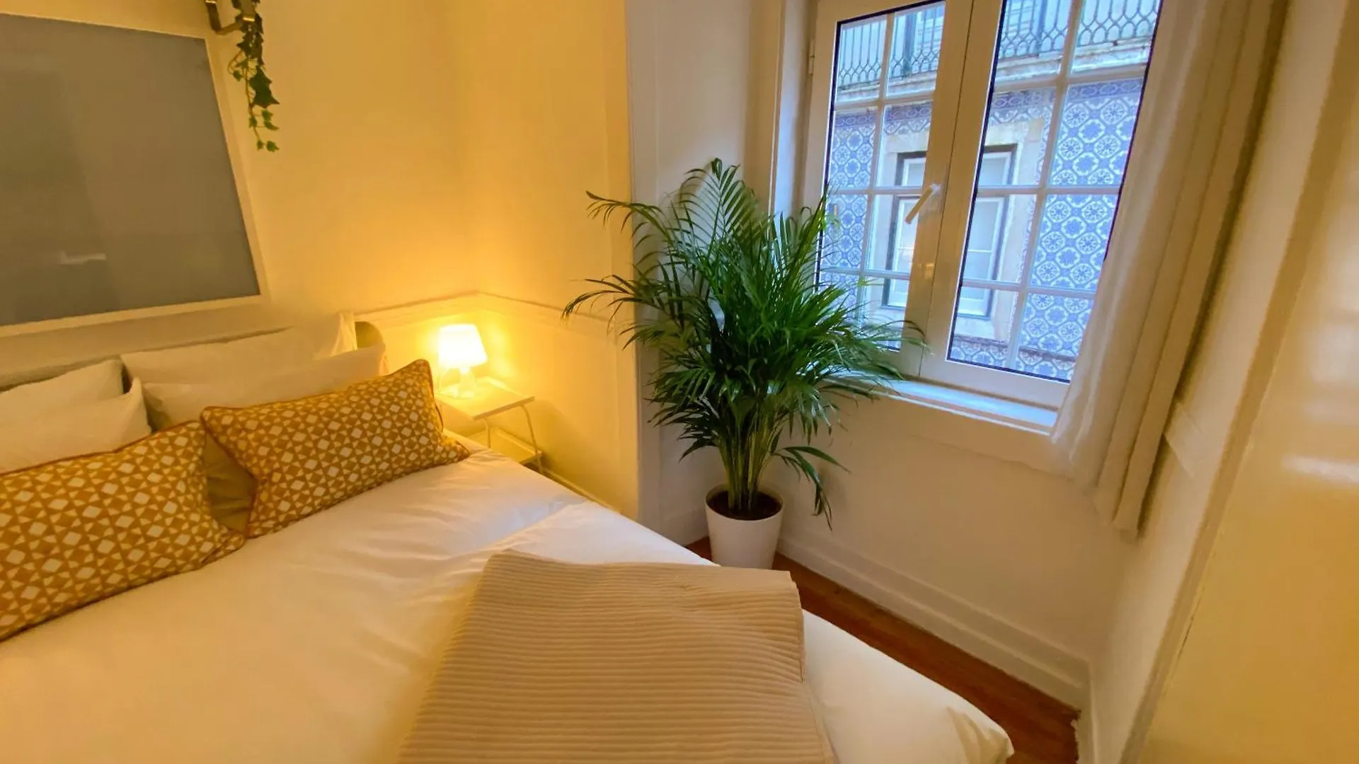 Apartment Charming Bairro Alto 2-Bedroom Escape Lisbon Portugal